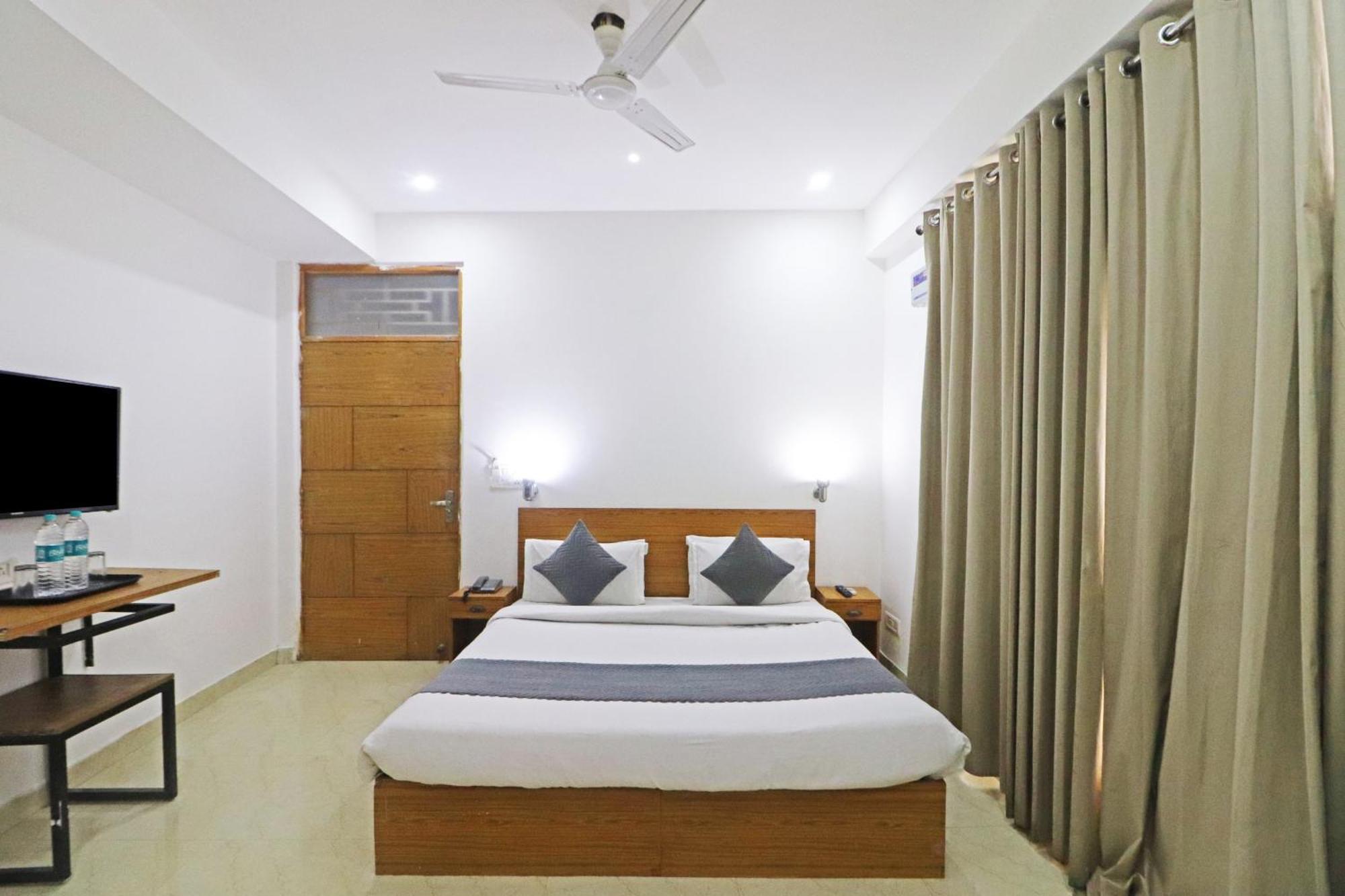 Trendy Residency 3* New Delhi