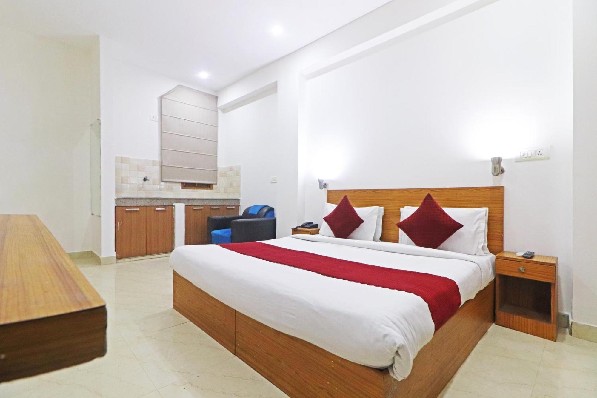 Hotel Trendy Residency 3*