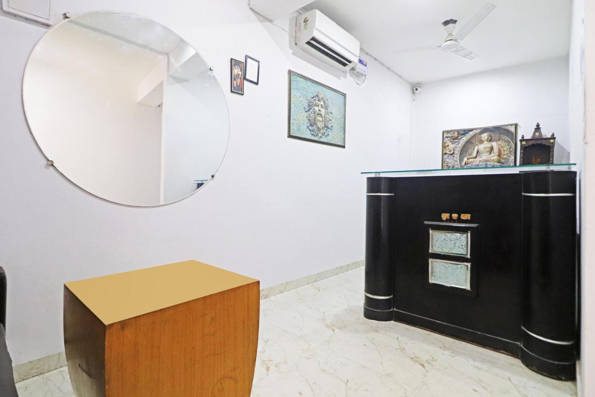 Trendy Residency Hotel 3*