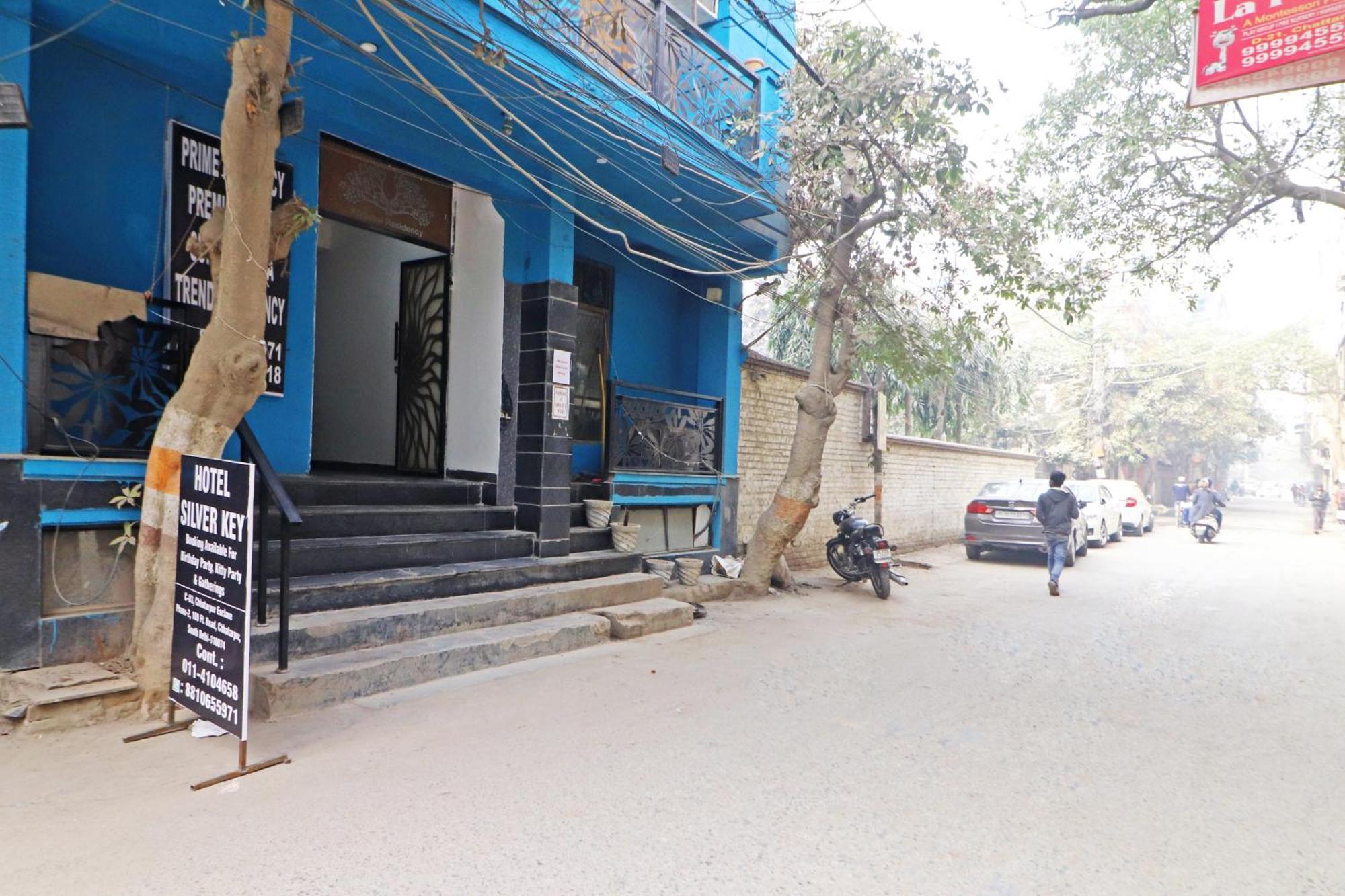 Trendy Residency Hotel 3*